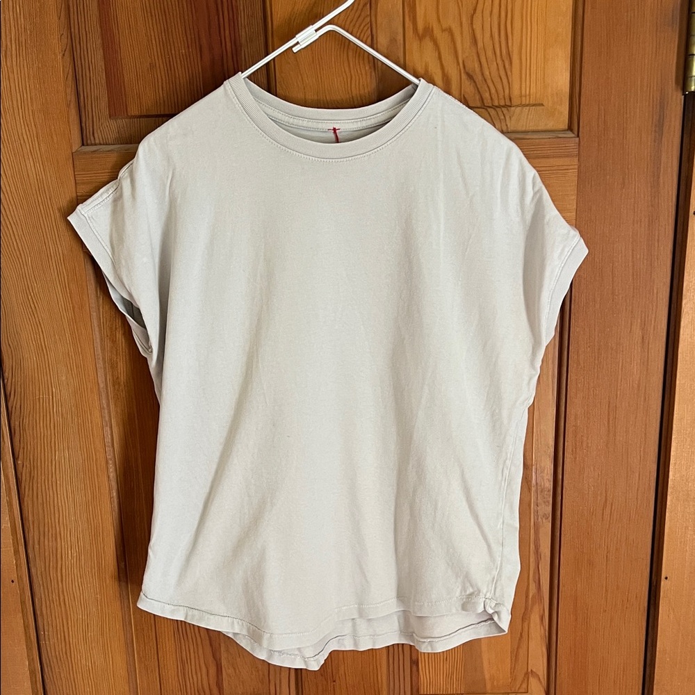 Elegant Cream Short Sleeve Women's Tee